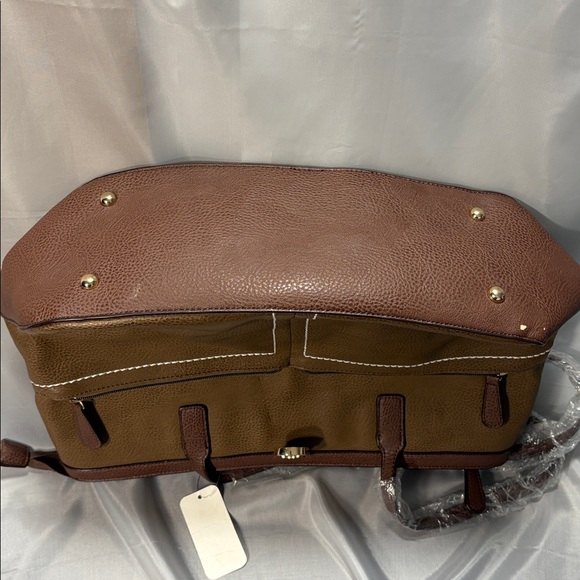 Michael Kors Brown Leather Tote with Gold Accents (replica) - Picture 9 of 14